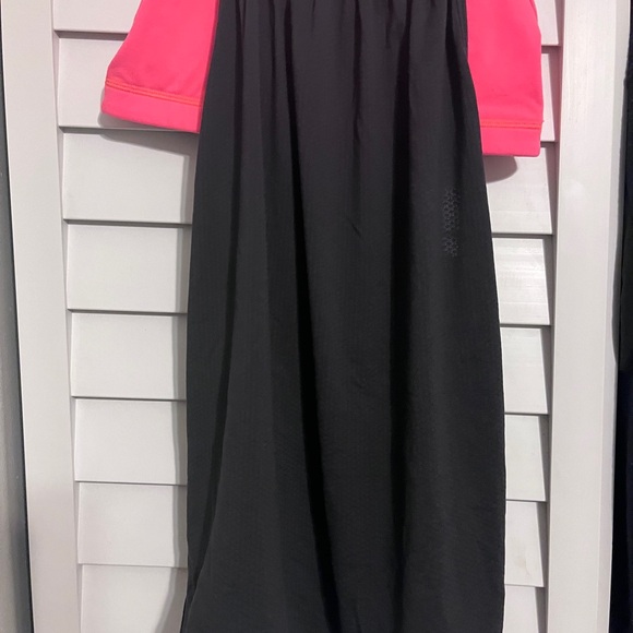 Lululemon bralette and workout top. Pink. Small - Picture 4 of 5